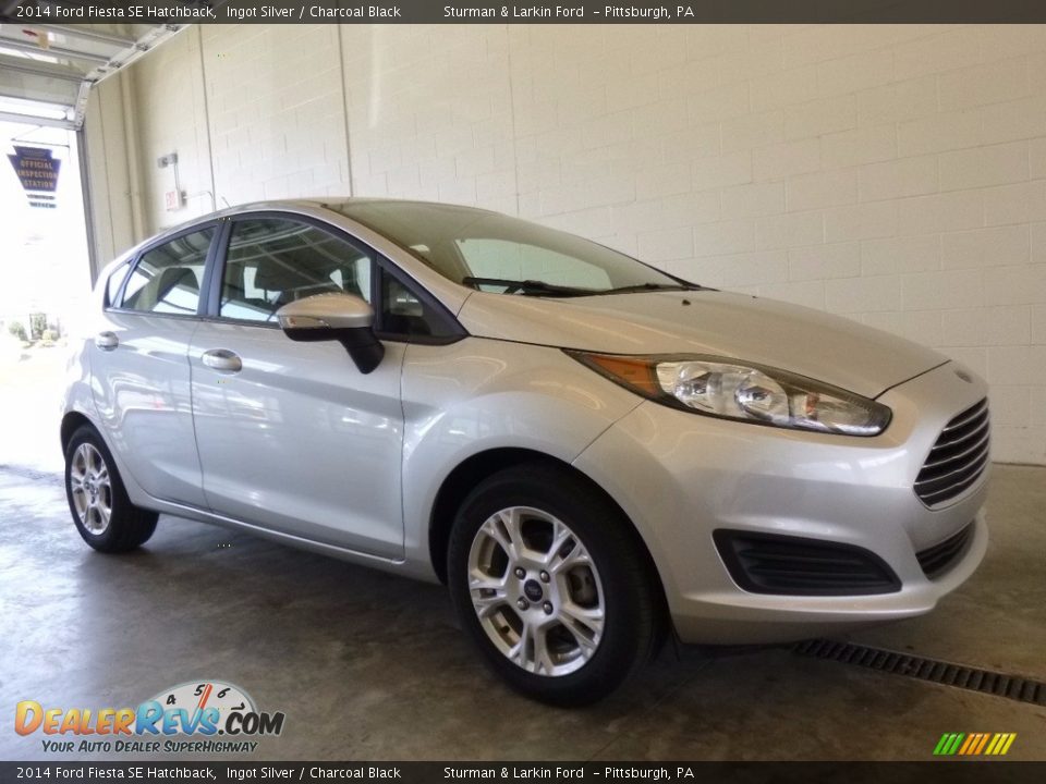 2014 Ford Fiesta SE Hatchback Ingot Silver / Charcoal Black Photo #1