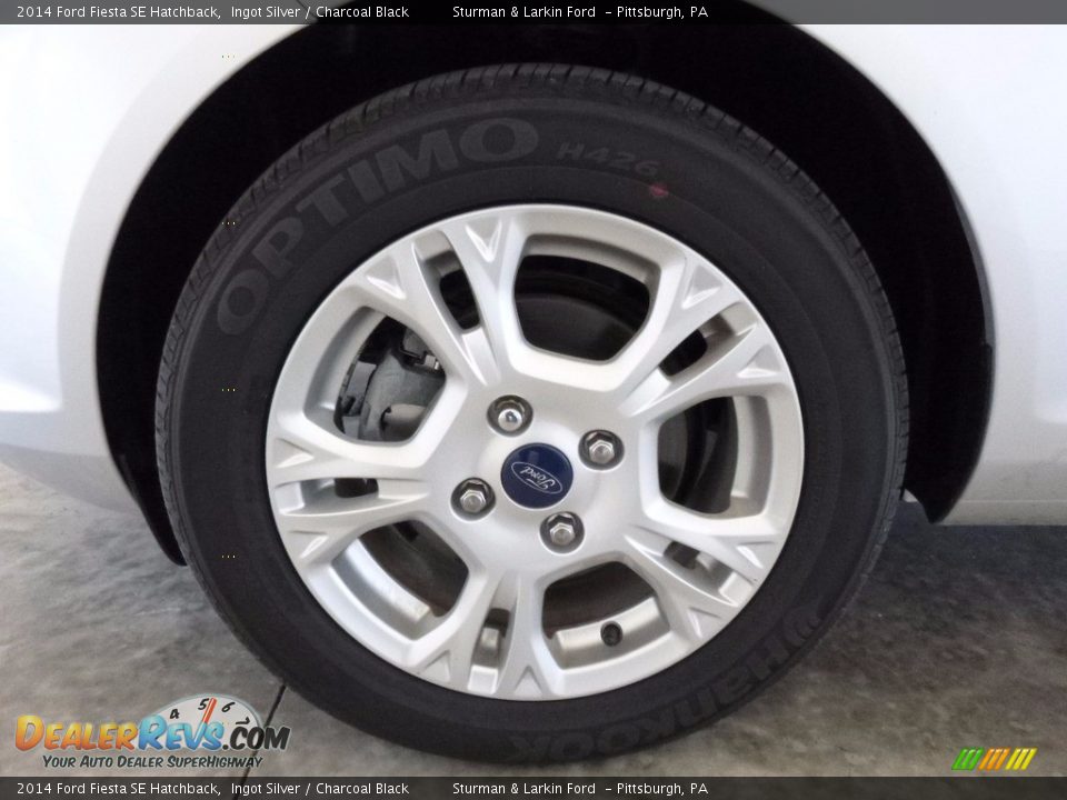 2014 Ford Fiesta SE Hatchback Ingot Silver / Charcoal Black Photo #6