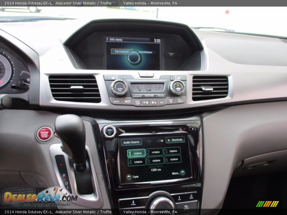 Controls of 2014 Honda Odyssey EX-L Photo #16