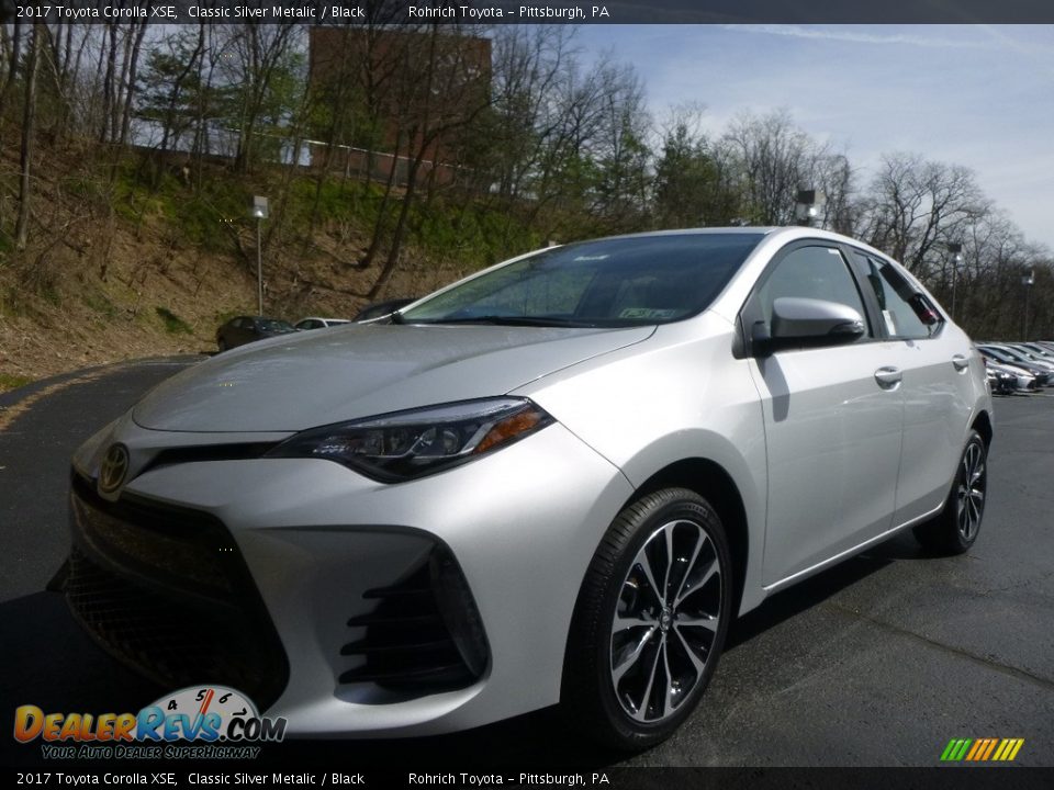 2017 Toyota Corolla XSE Classic Silver Metalic / Black Photo #4