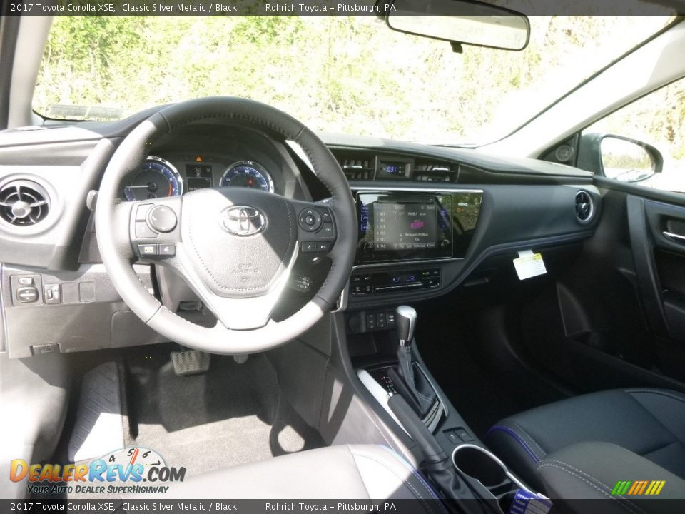 2017 Toyota Corolla XSE Classic Silver Metalic / Black Photo #8