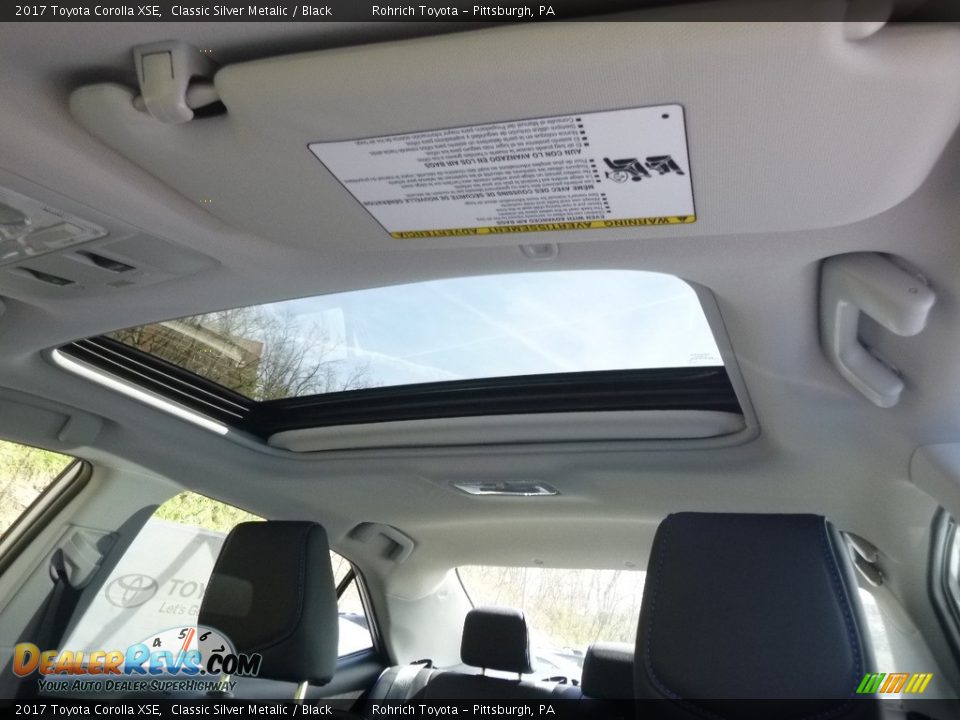 2017 Toyota Corolla XSE Classic Silver Metalic / Black Photo #12