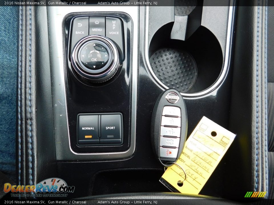 2016 Nissan Maxima SV Gun Metallic / Charcoal Photo #21