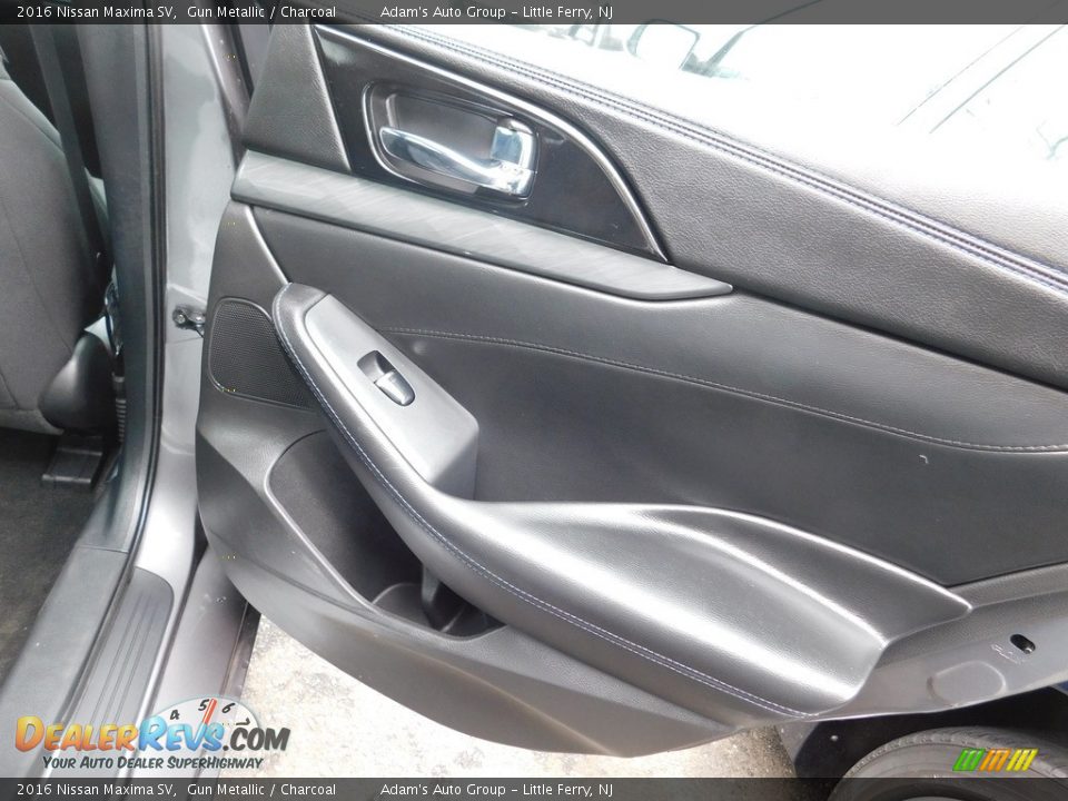 2016 Nissan Maxima SV Gun Metallic / Charcoal Photo #30