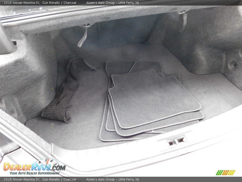 2016 Nissan Maxima SV Gun Metallic / Charcoal Photo #32