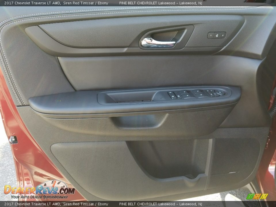 2017 Chevrolet Traverse LT AWD Siren Red Tintcoat / Ebony Photo #6