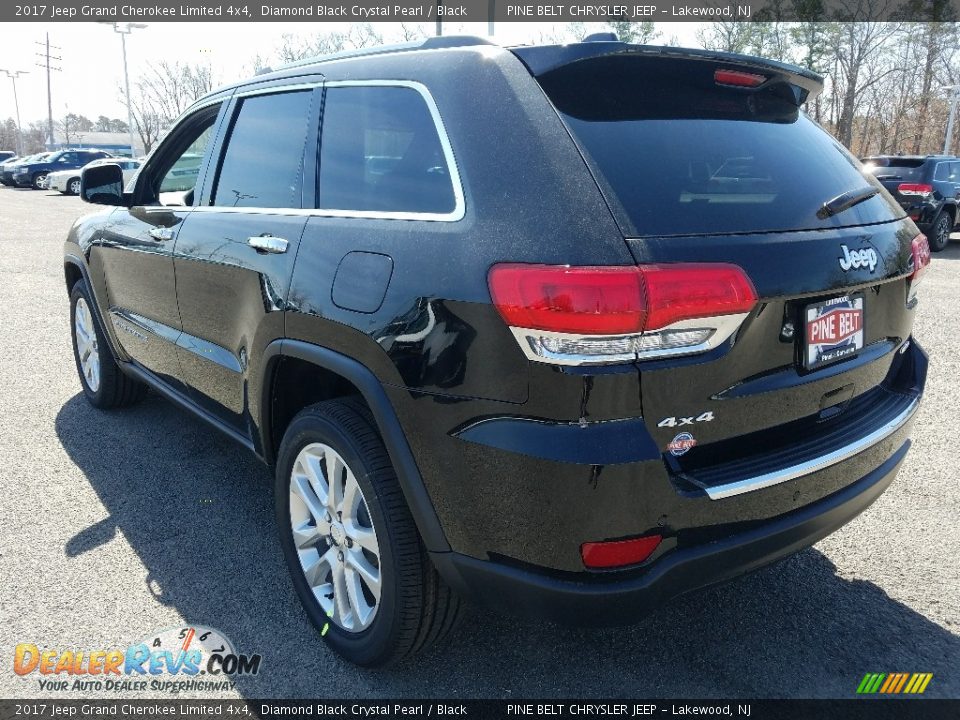 2017 Jeep Grand Cherokee Limited 4x4 Diamond Black Crystal Pearl / Black Photo #4