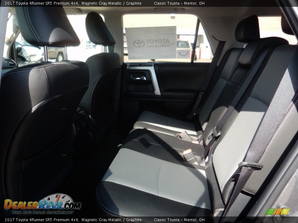 2017 Toyota 4Runner SR5 Premium 4x4 Magnetic Gray Metallic / Graphite Photo #5