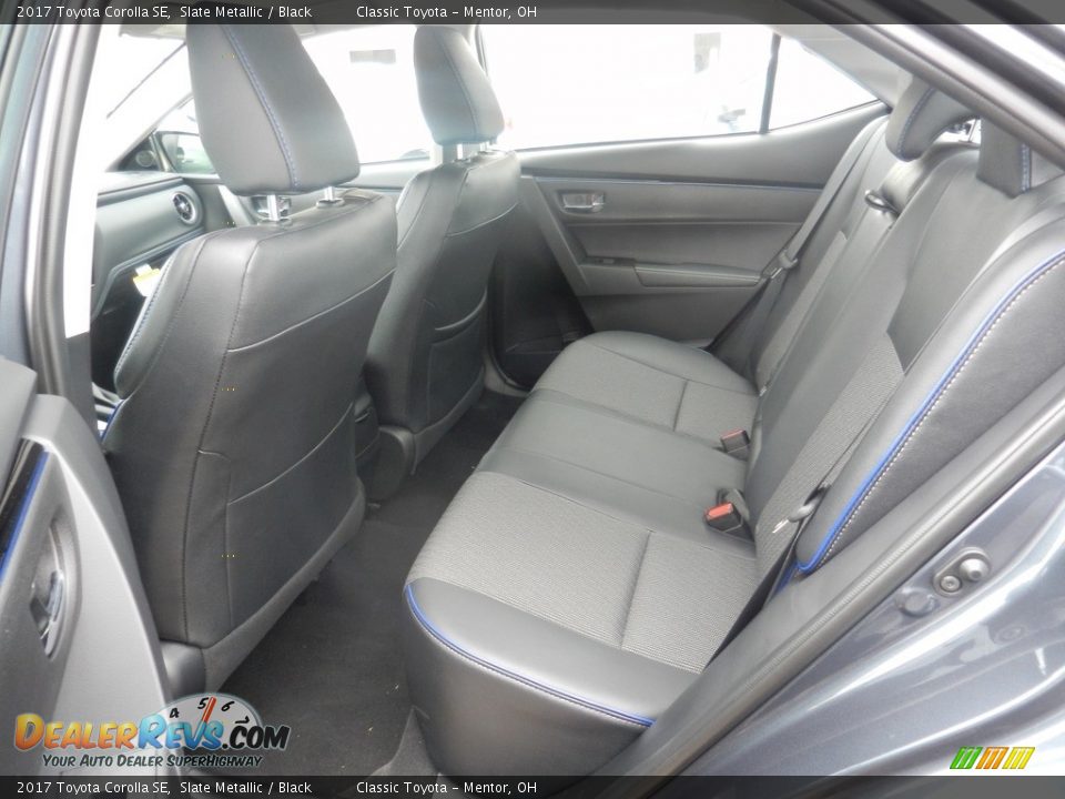 2017 Toyota Corolla SE Slate Metallic / Black Photo #5