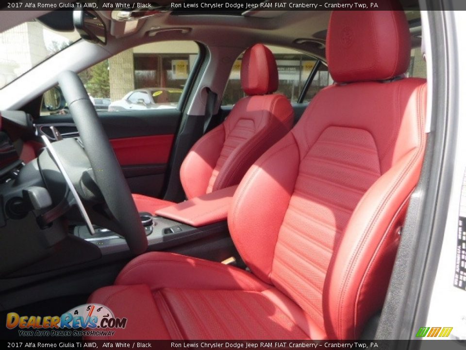 2017 Alfa Romeo Giulia Ti AWD Alfa White / Black Photo #22