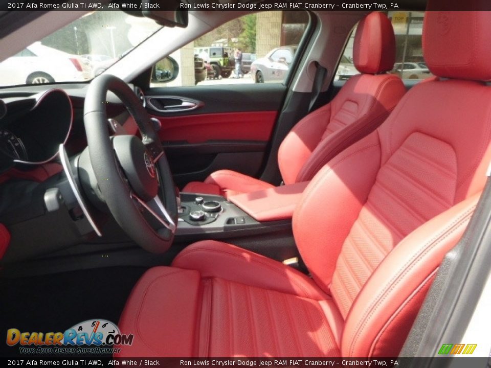 2017 Alfa Romeo Giulia Ti AWD Alfa White / Black Photo #23