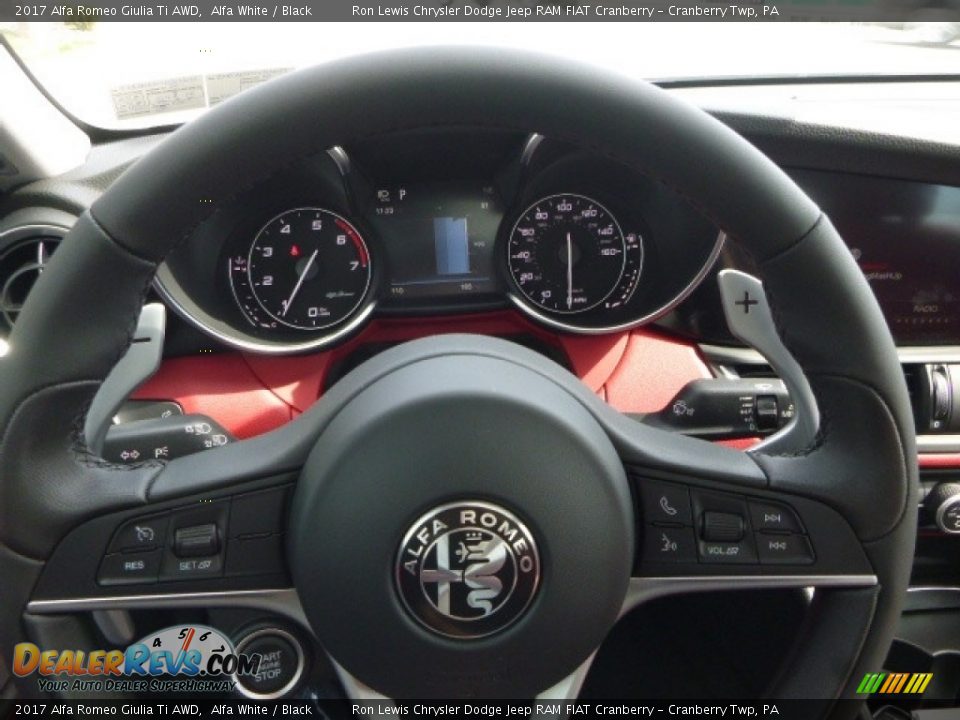 2017 Alfa Romeo Giulia Ti AWD Alfa White / Black Photo #36