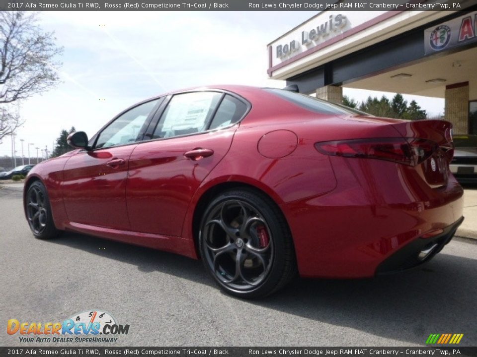 2017 Alfa Romeo Giulia Ti RWD Rosso (Red) Competizione Tri-Coat / Black Photo #5