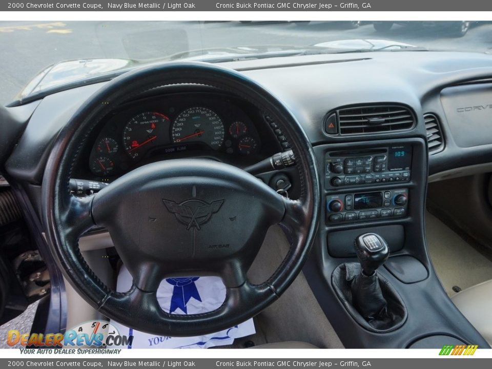 2000 Chevrolet Corvette Coupe Navy Blue Metallic / Light Oak Photo #10