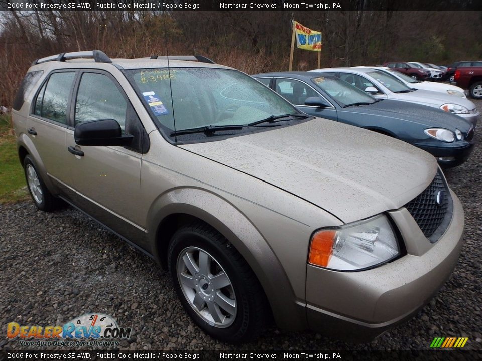 2006 Ford Freestyle SE AWD Pueblo Gold Metallic / Pebble Beige Photo #5