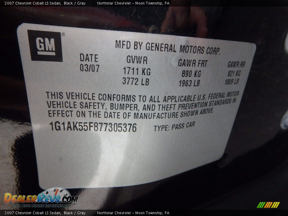 2007 Chevrolet Cobalt LS Sedan Black / Gray Photo #14