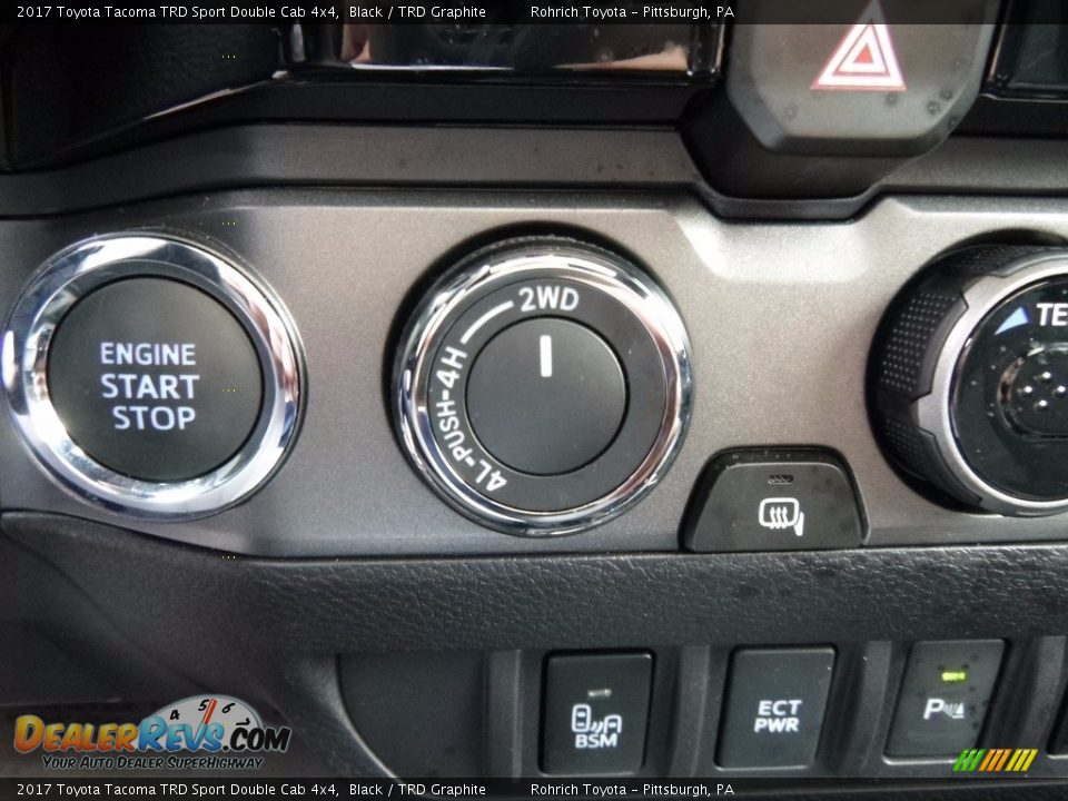 Controls of 2017 Toyota Tacoma TRD Sport Double Cab 4x4 Photo #22
