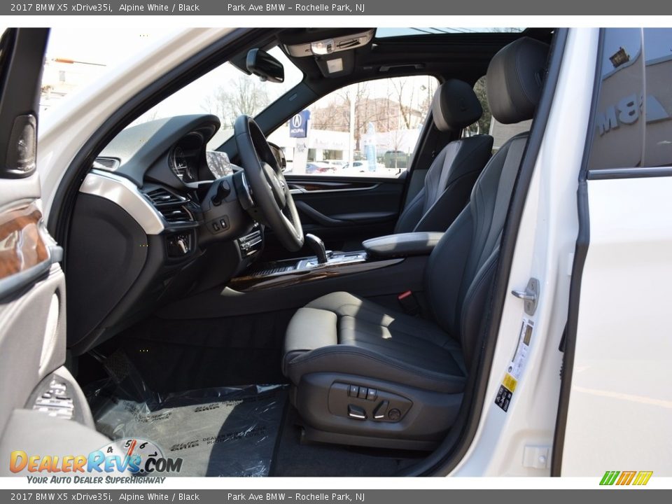 2017 BMW X5 xDrive35i Alpine White / Black Photo #11