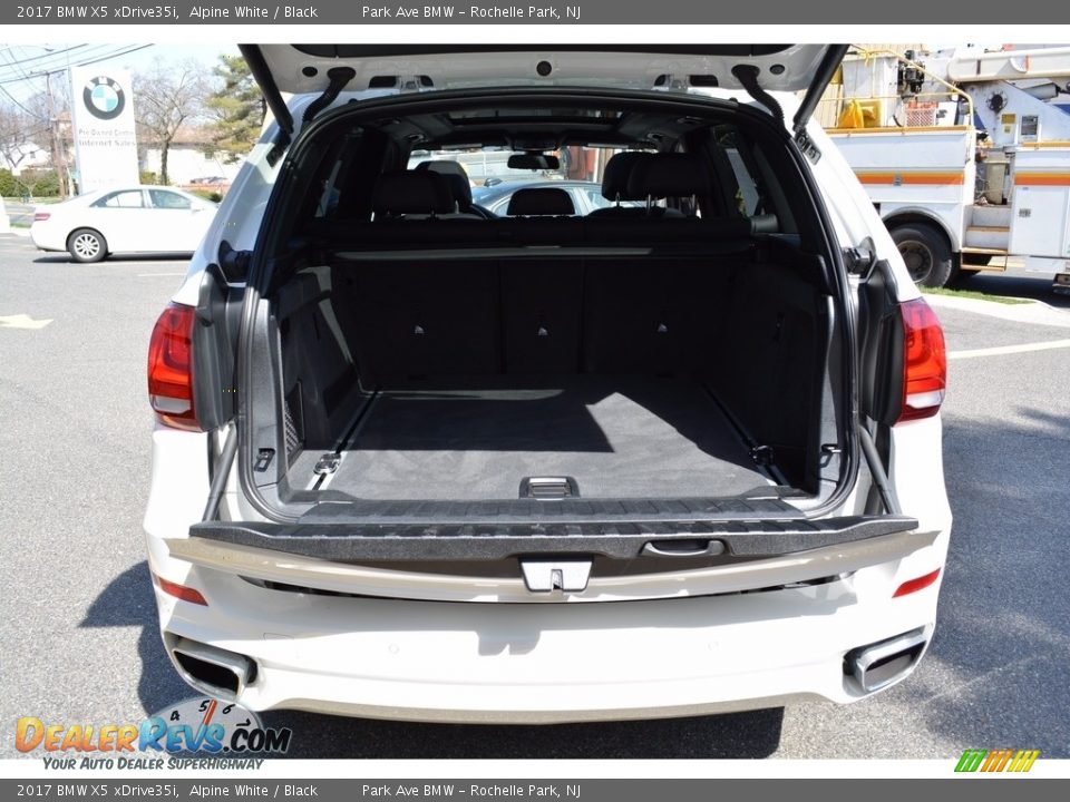 2017 BMW X5 xDrive35i Alpine White / Black Photo #23