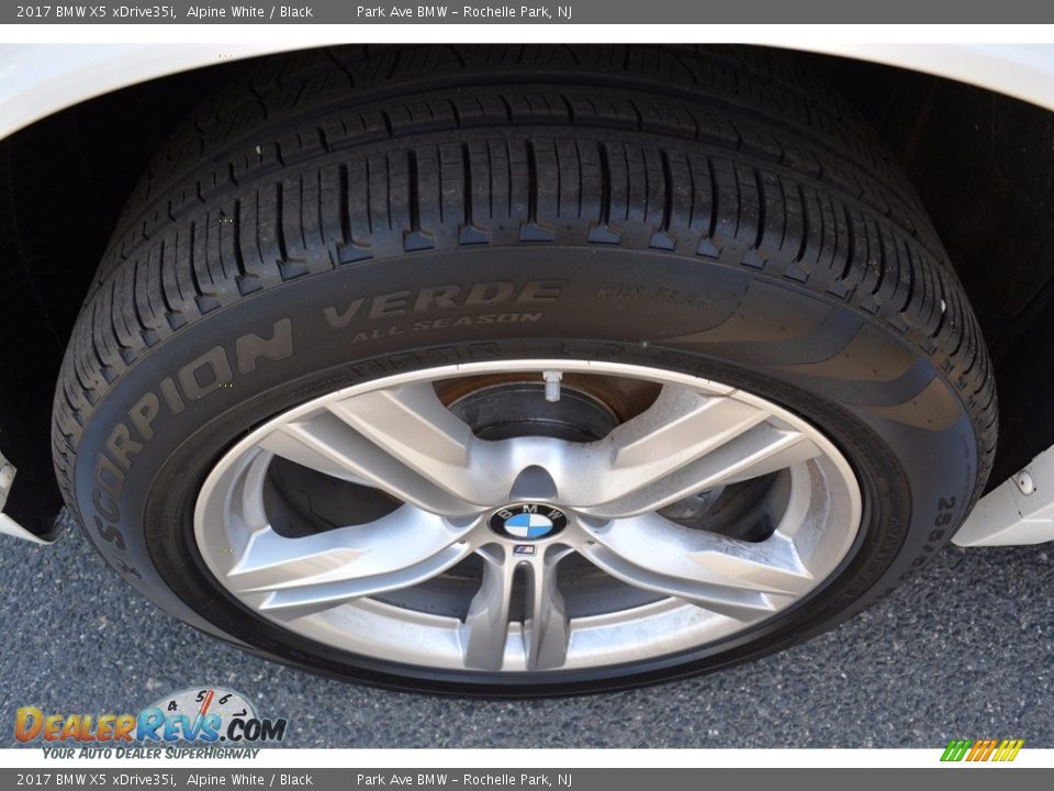 2017 BMW X5 xDrive35i Alpine White / Black Photo #34