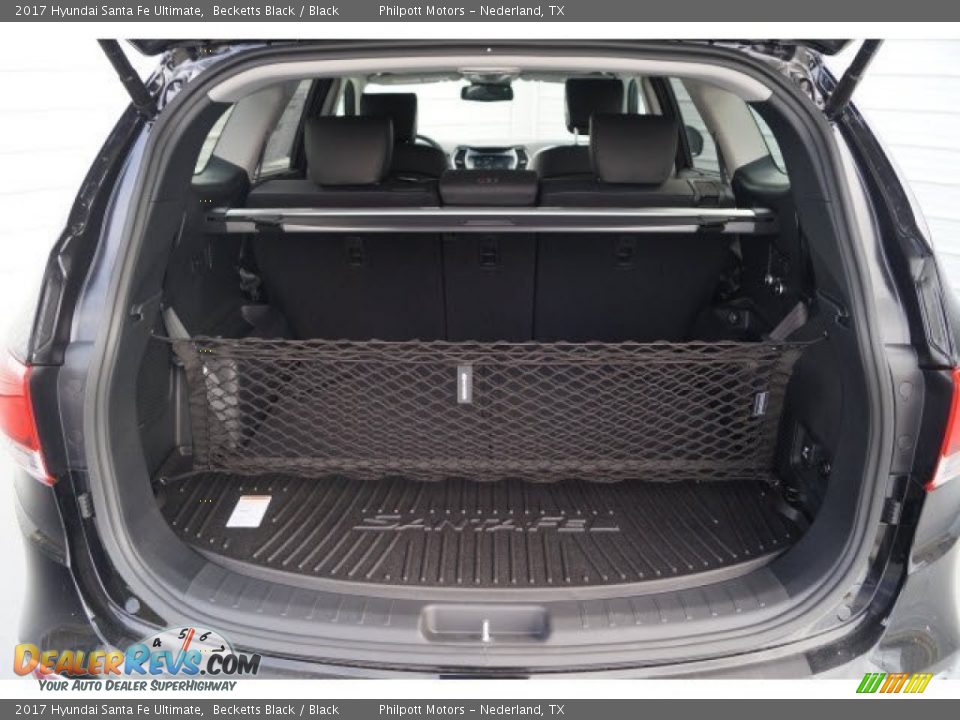 2017 Hyundai Santa Fe Ultimate Becketts Black / Black Photo #8