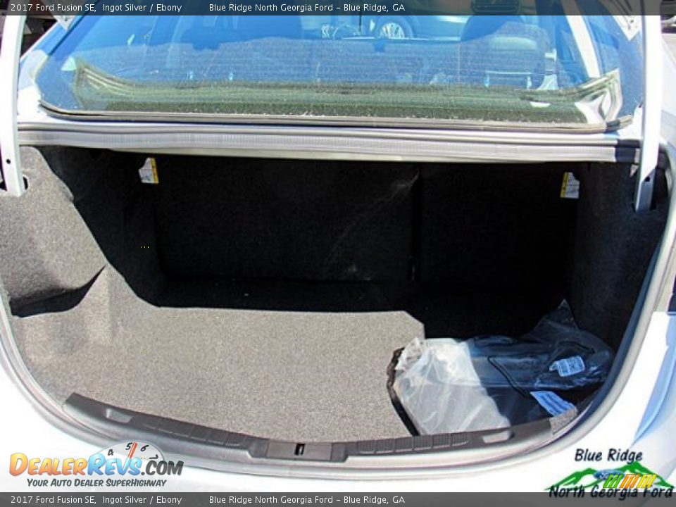 2017 Ford Fusion SE Ingot Silver / Ebony Photo #14