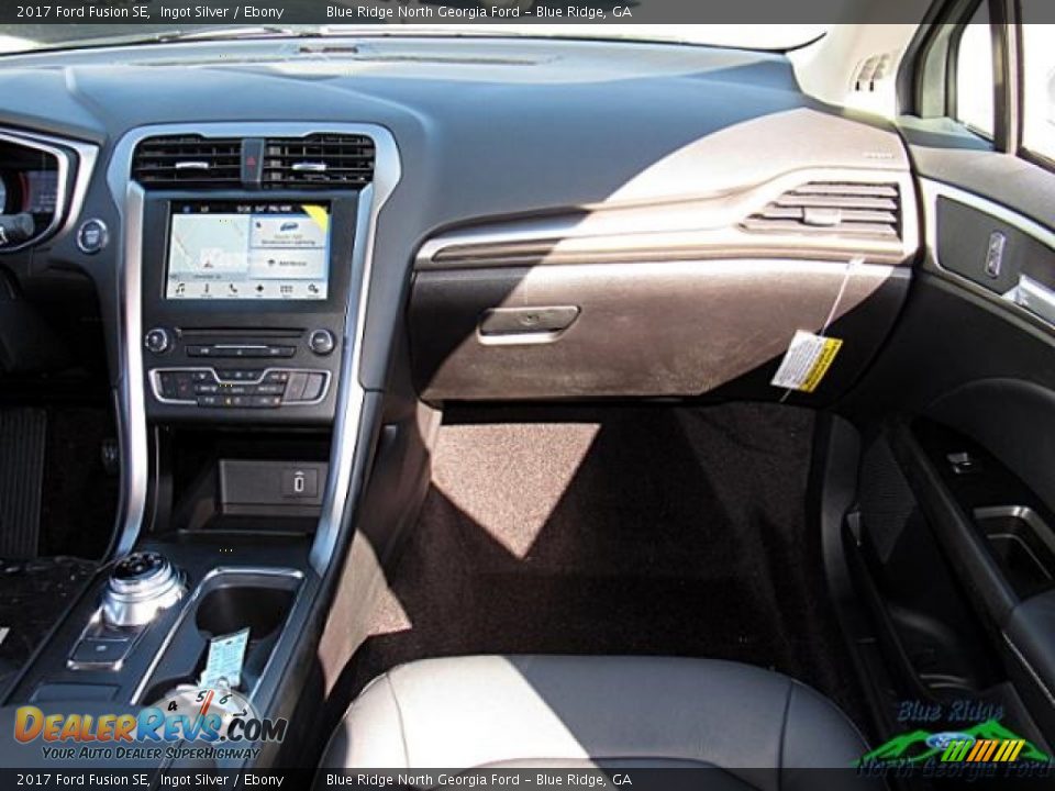 2017 Ford Fusion SE Ingot Silver / Ebony Photo #17