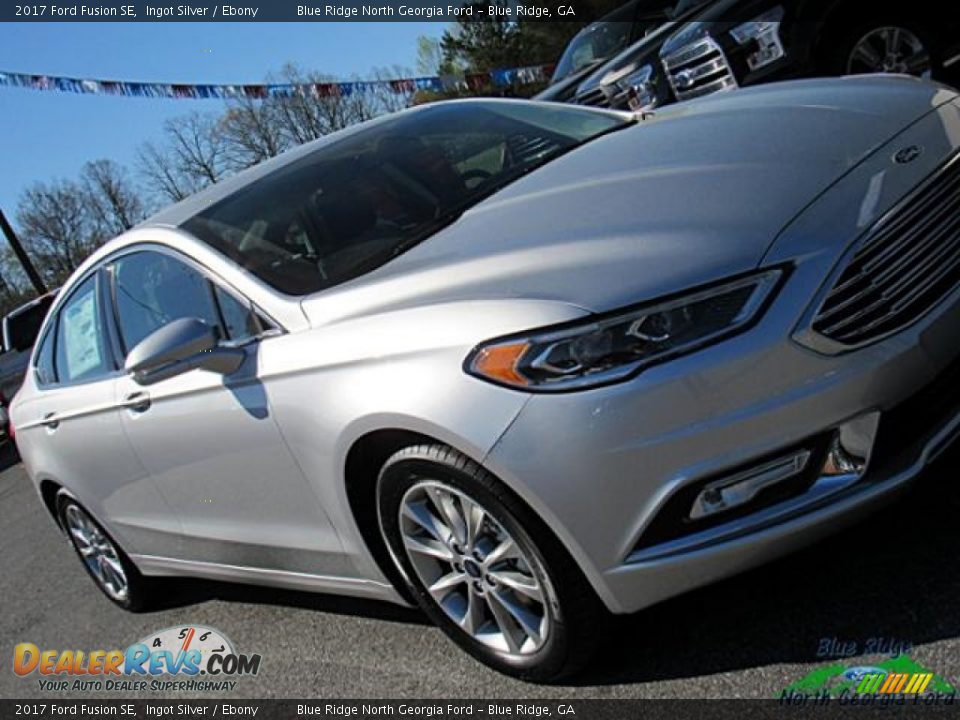 2017 Ford Fusion SE Ingot Silver / Ebony Photo #34