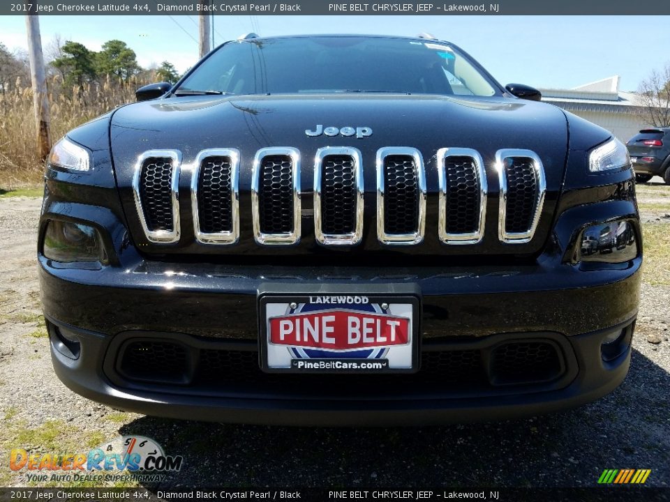 2017 Jeep Cherokee Latitude 4x4 Diamond Black Crystal Pearl / Black Photo #2