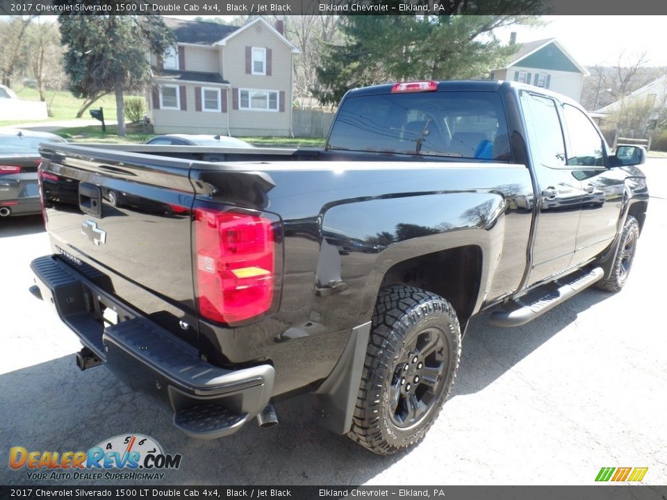2017 Chevrolet Silverado 1500 LT Double Cab 4x4 Black / Jet Black Photo #5