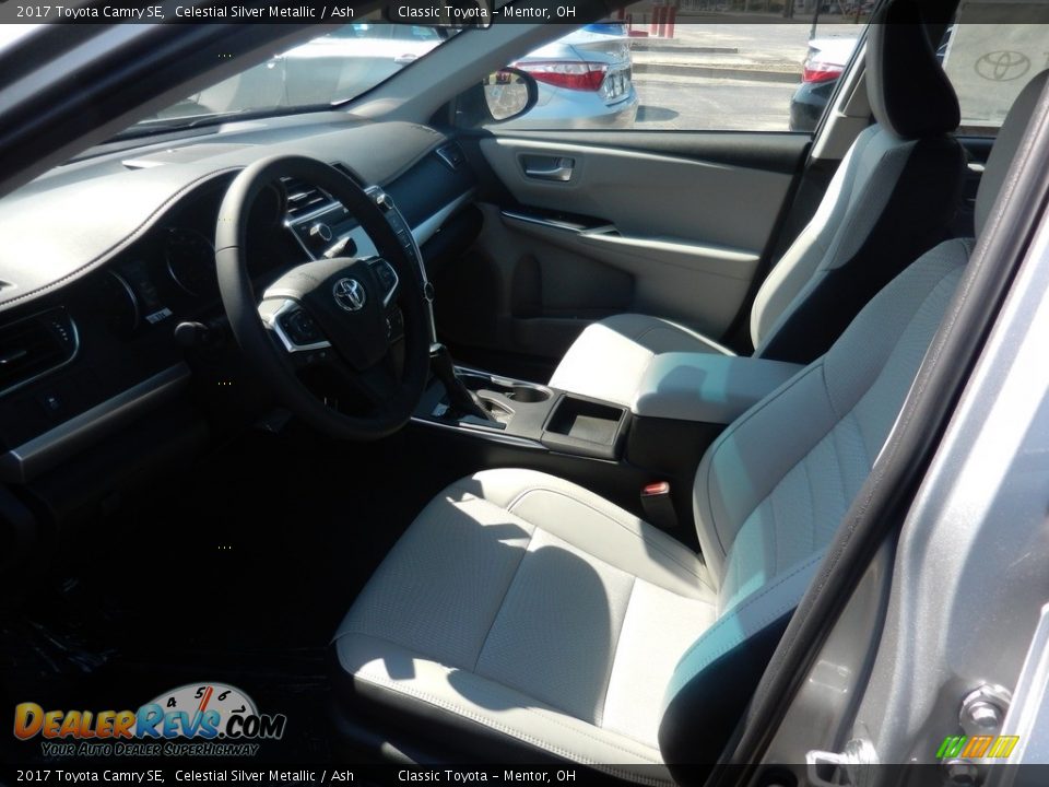 2017 Toyota Camry SE Celestial Silver Metallic / Ash Photo #3