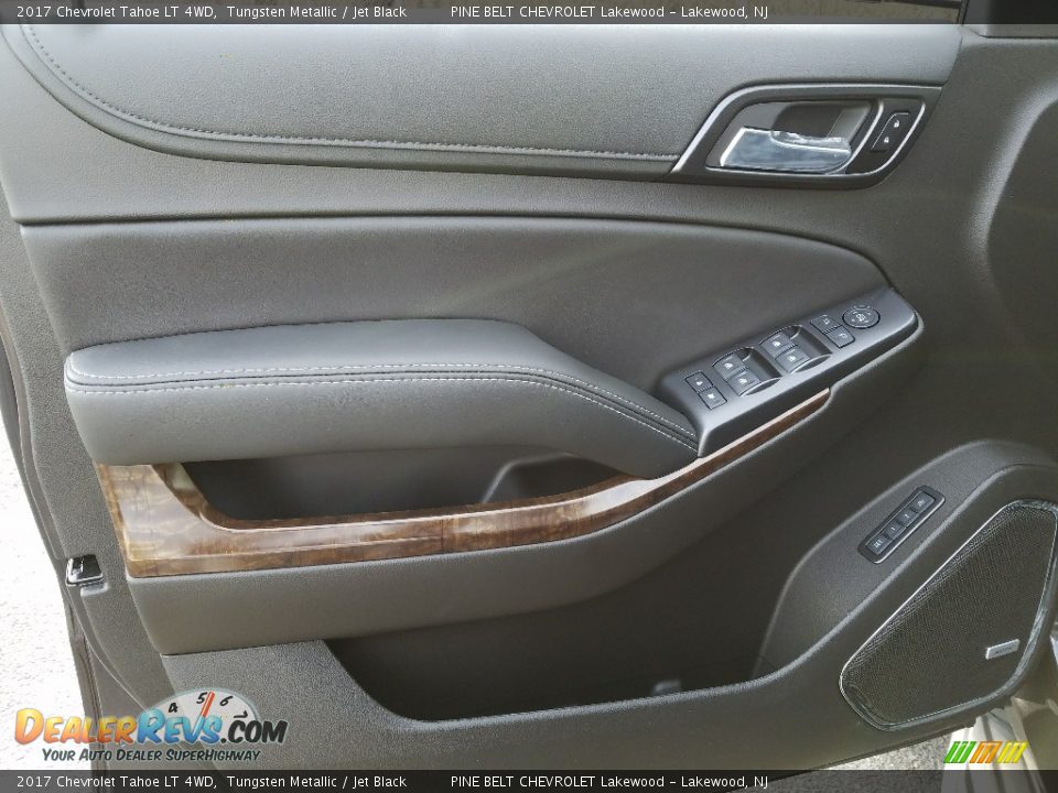 2017 Chevrolet Tahoe LT 4WD Tungsten Metallic / Jet Black Photo #6