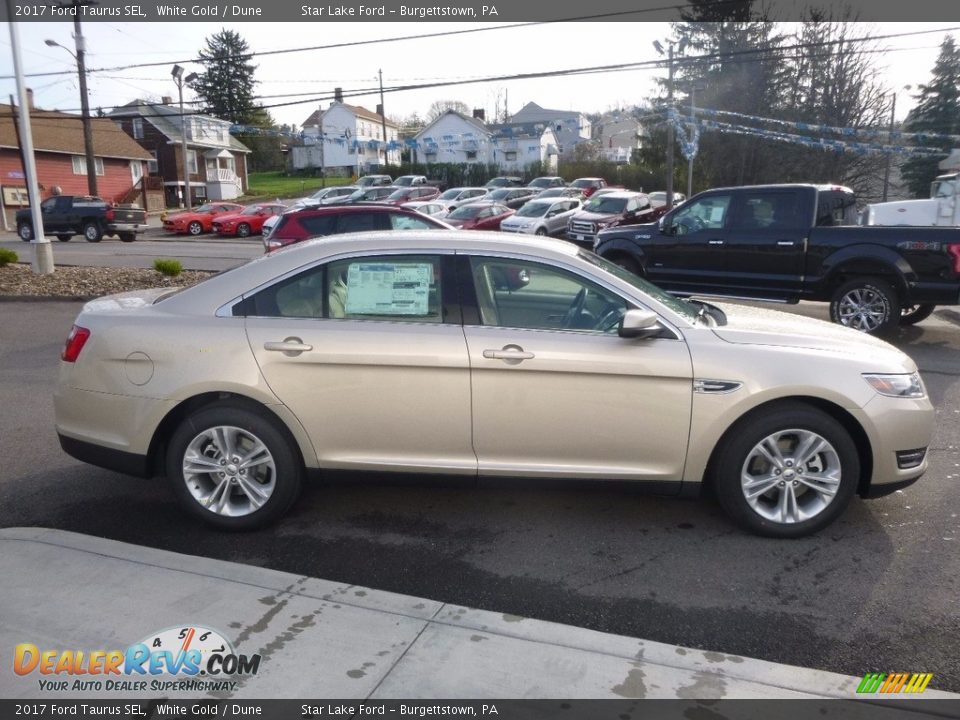 2017 Ford Taurus SEL White Gold / Dune Photo #4