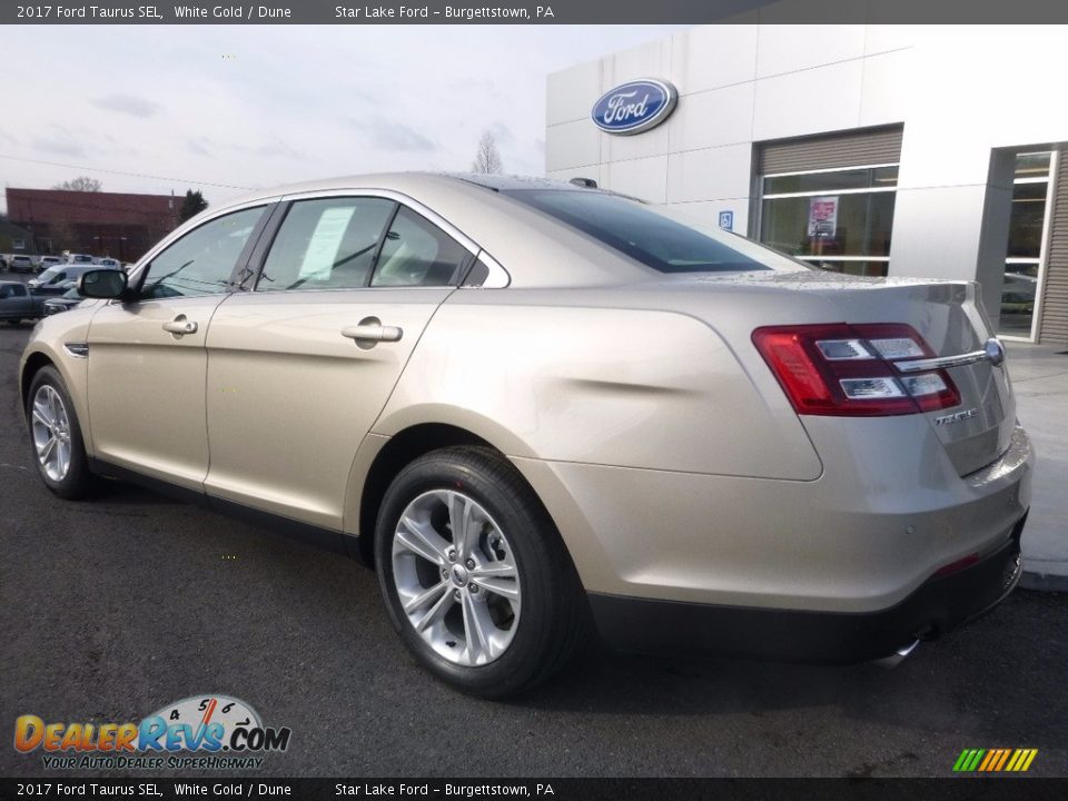 2017 Ford Taurus SEL White Gold / Dune Photo #7
