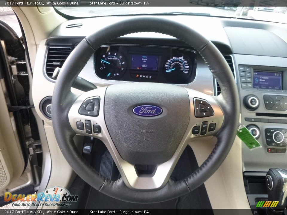 2017 Ford Taurus SEL Steering Wheel Photo #15