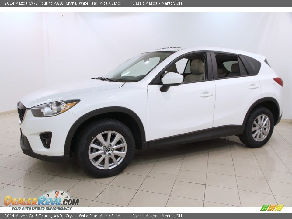 Front 3/4 View of 2014 Mazda CX-5 Touring AWD Photo #3
