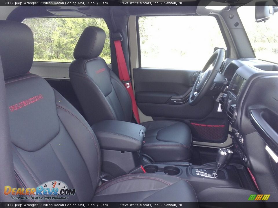 Front Seat of 2017 Jeep Wrangler Rubicon Recon Edition 4x4 Photo #29