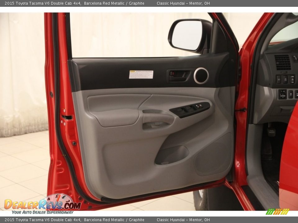 2015 Toyota Tacoma V6 Double Cab 4x4 Barcelona Red Metallic / Graphite Photo #4