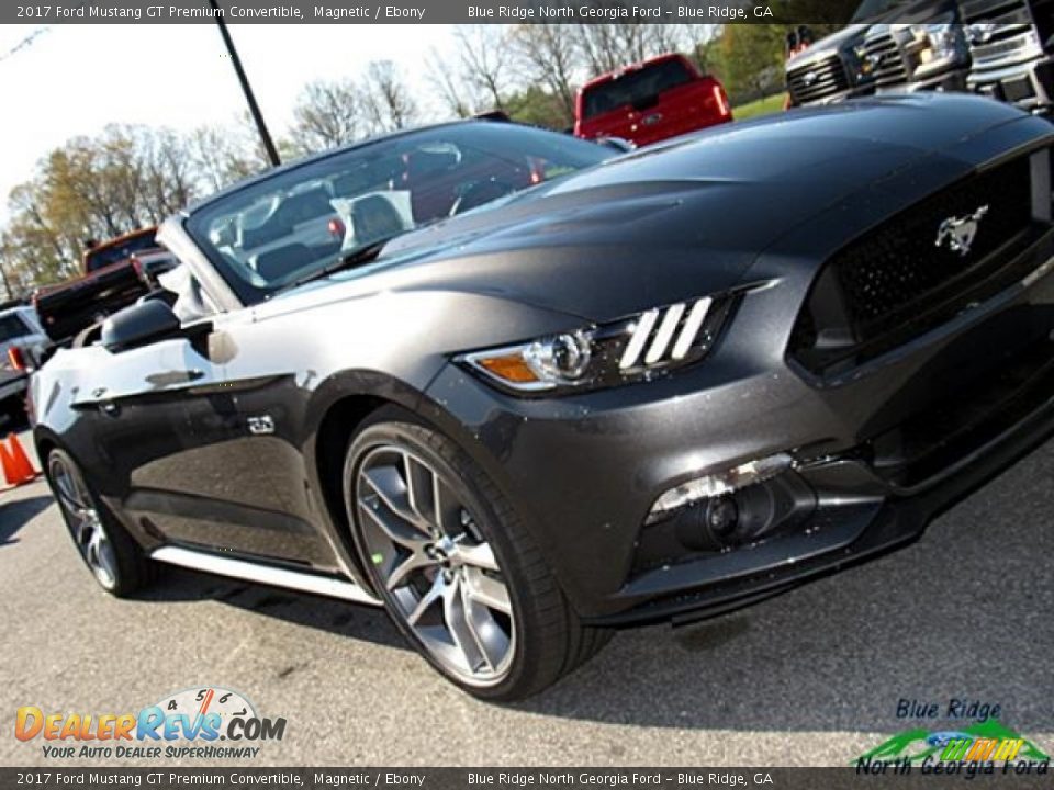 2017 Ford Mustang GT Premium Convertible Magnetic / Ebony Photo #30