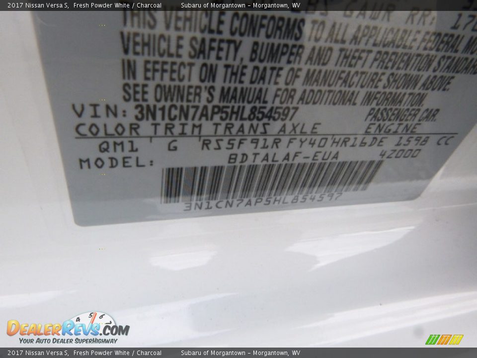 2017 Nissan Versa S Fresh Powder White / Charcoal Photo #16