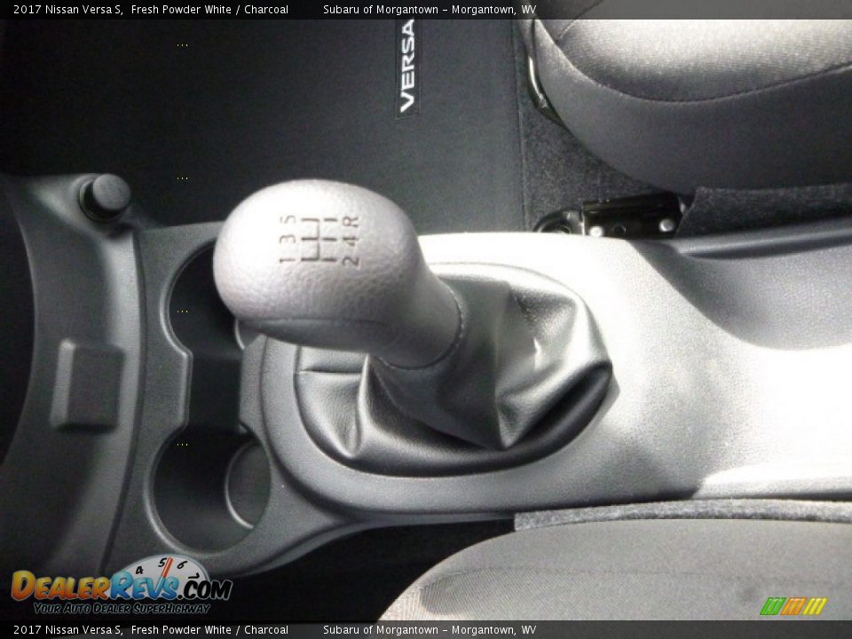 2017 Nissan Versa S Fresh Powder White / Charcoal Photo #20