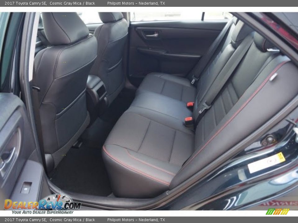 2017 Toyota Camry SE Cosmic Gray Mica / Black Photo #9