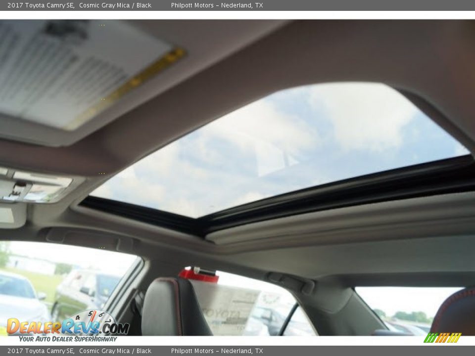 2017 Toyota Camry SE Cosmic Gray Mica / Black Photo #11