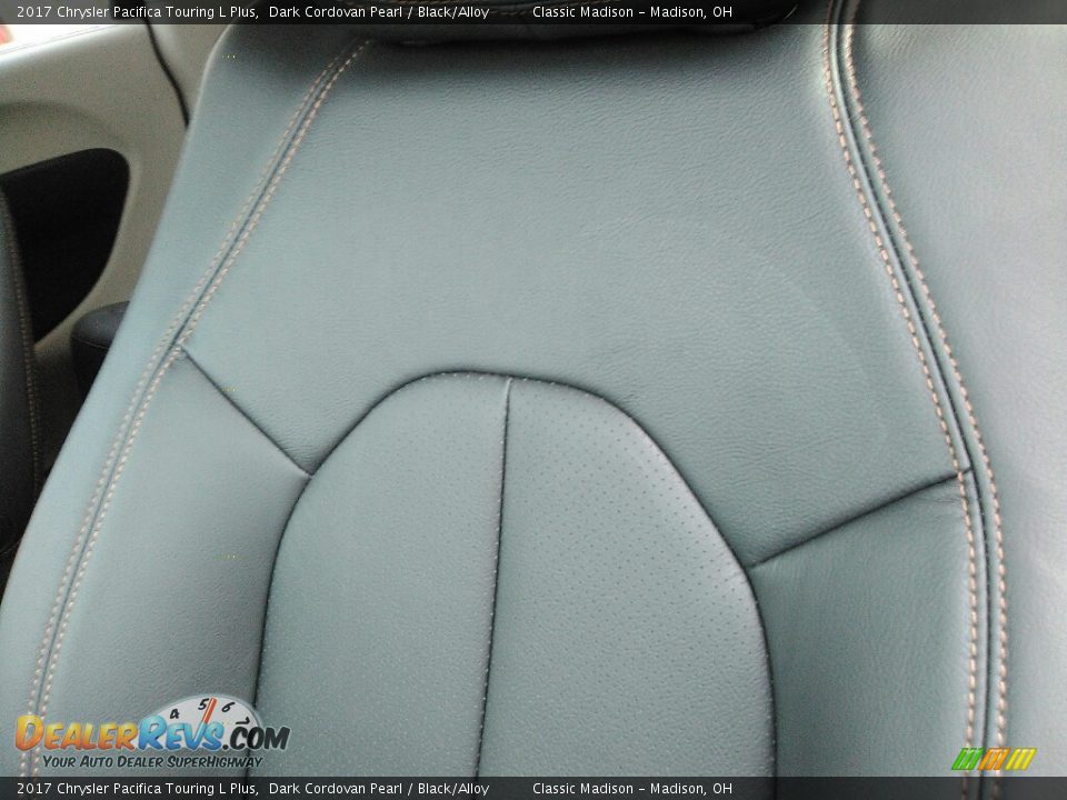 2017 Chrysler Pacifica Touring L Plus Dark Cordovan Pearl / Black/Alloy Photo #6