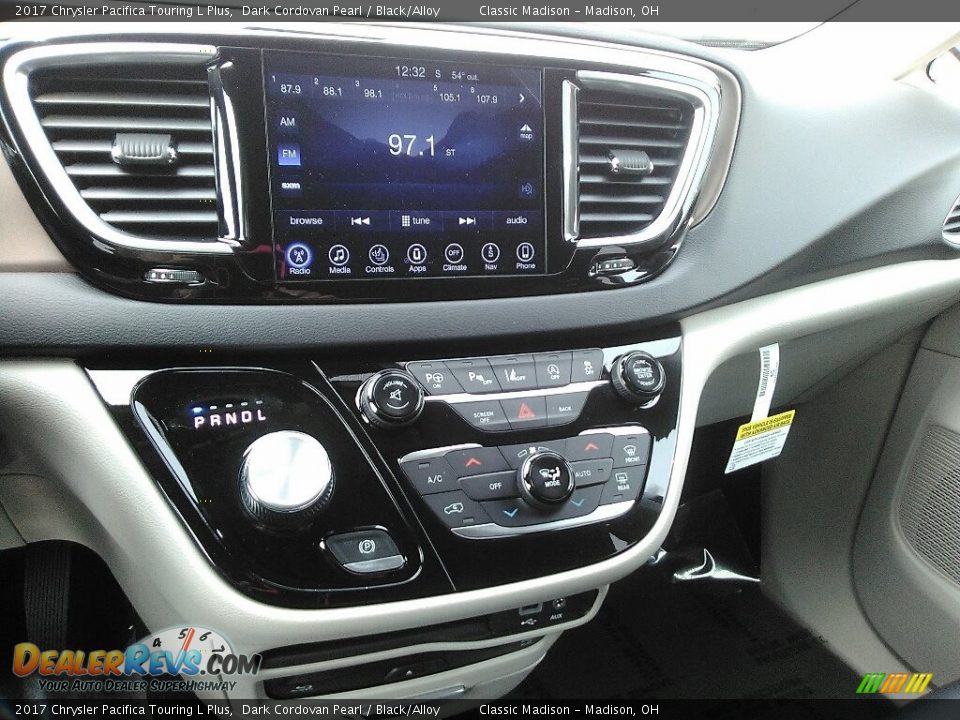 2017 Chrysler Pacifica Touring L Plus Dark Cordovan Pearl / Black/Alloy Photo #8