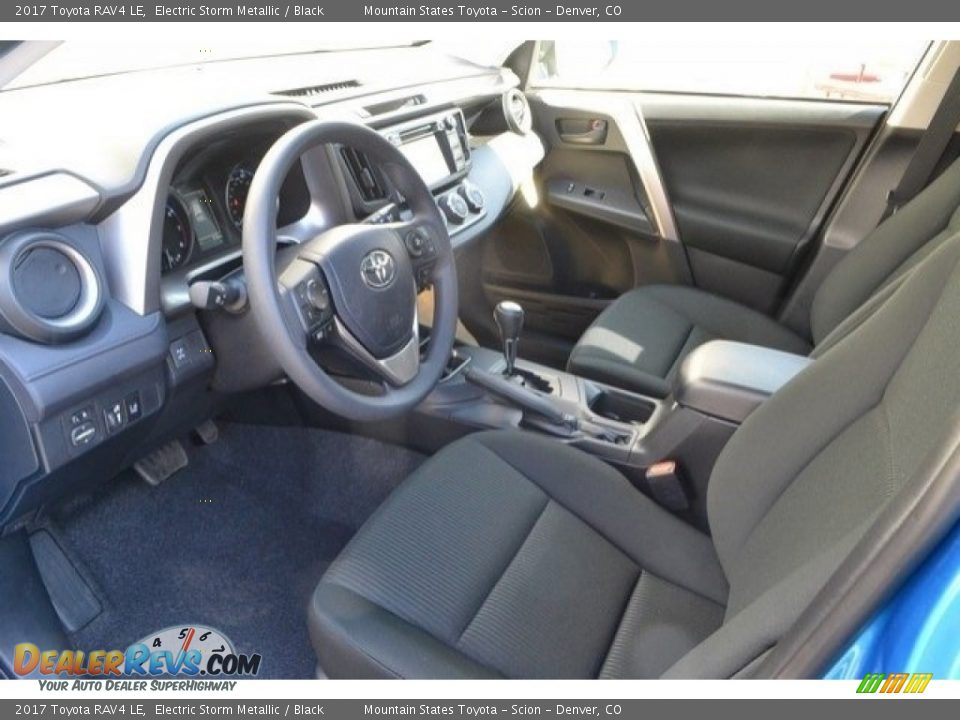 2017 Toyota RAV4 LE Electric Storm Metallic / Black Photo #5