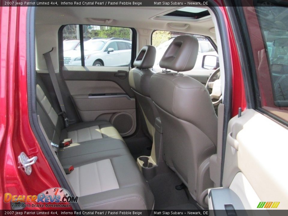 2007 Jeep Patriot Limited 4x4 Inferno Red Crystal Pearl / Pastel Pebble Beige Photo #18