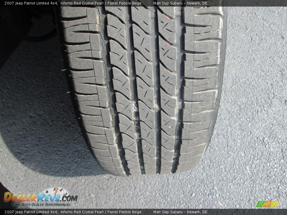2007 Jeep Patriot Limited 4x4 Inferno Red Crystal Pearl / Pastel Pebble Beige Photo #23