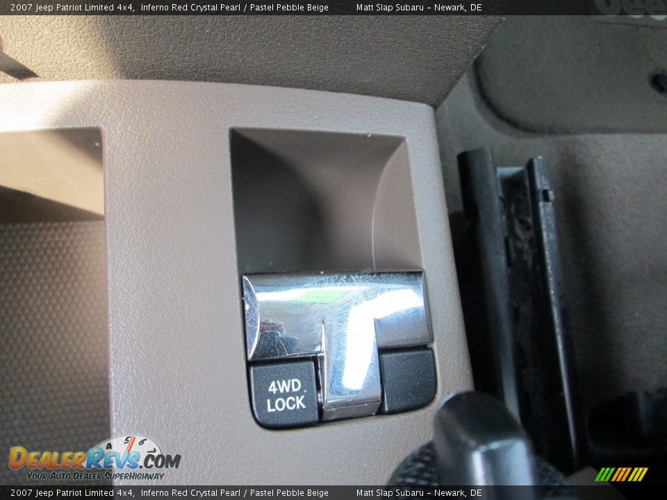 2007 Jeep Patriot Limited 4x4 Inferno Red Crystal Pearl / Pastel Pebble Beige Photo #28