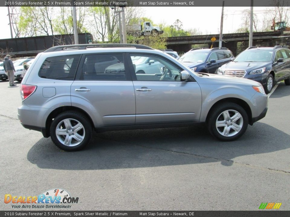2010 Subaru Forester 2.5 X Premium Spark Silver Metallic / Platinum Photo #5